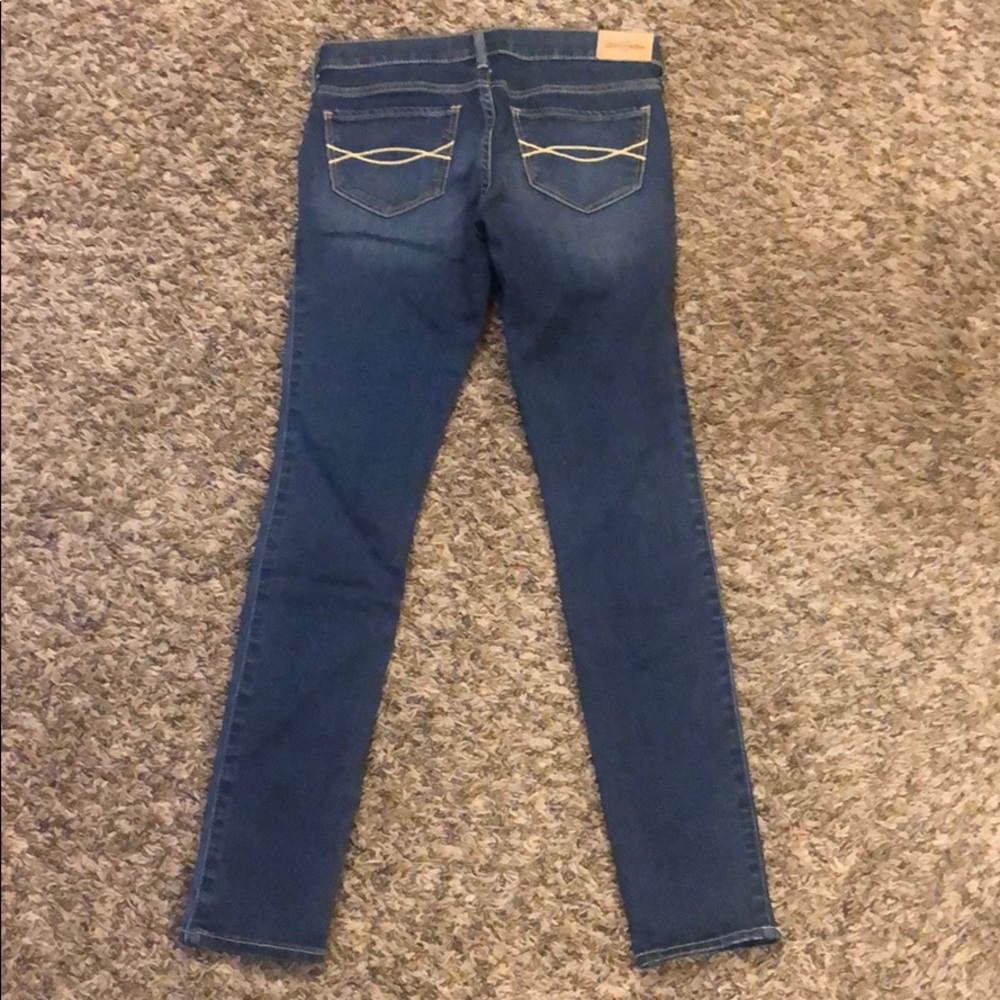 Brand new never worn Abercrombie kids